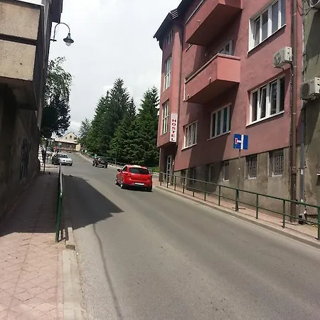 Balkan Hostel *