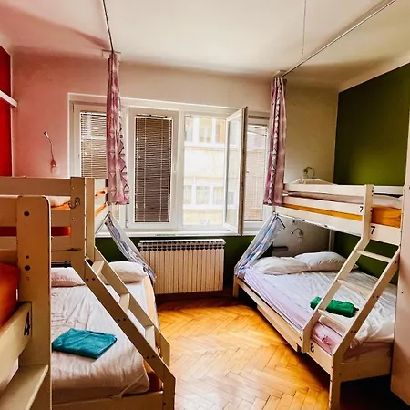 Balkan Hostel