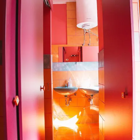 Balkan Hostel *