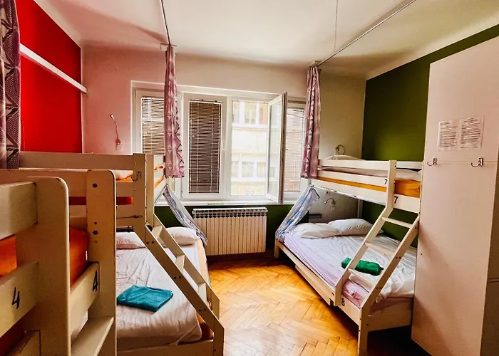 Balkan Hostel