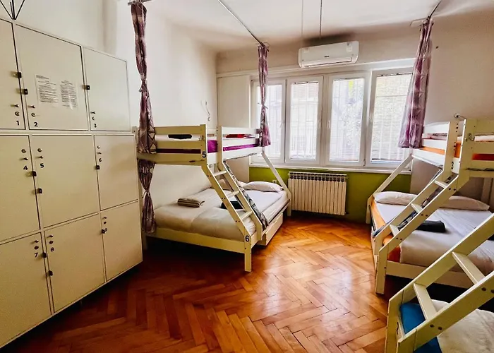 Hostel Balkan